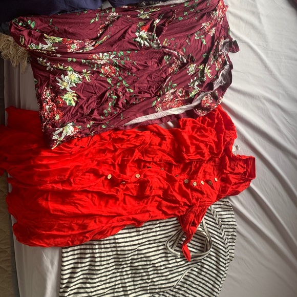 Clothing bundle! - Picture 2 of 16